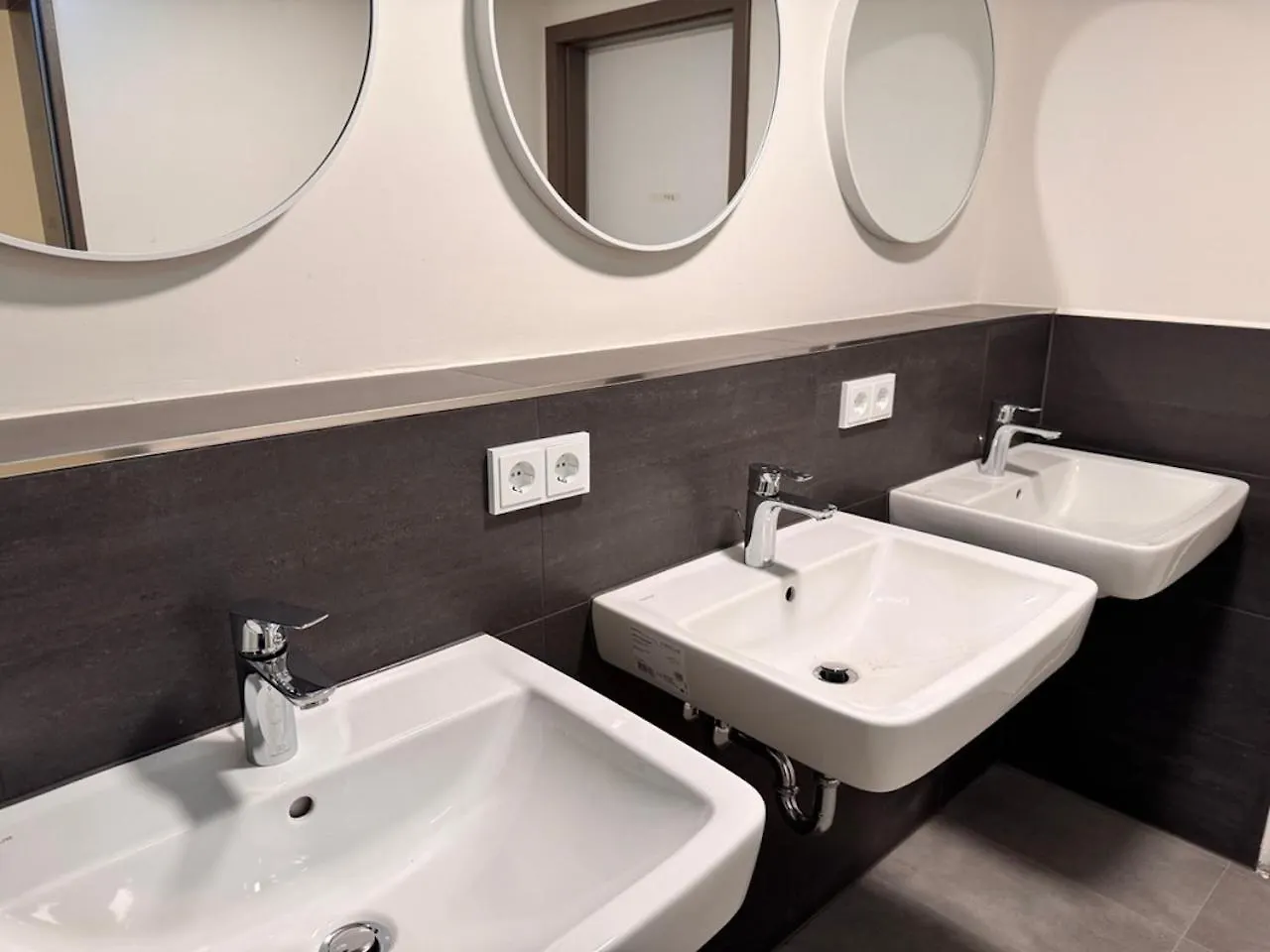 Mc Monti Koeln Nord Apartman 0*, Köln Németország